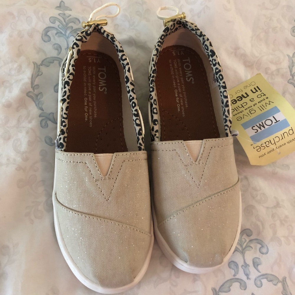 Toms Bimini youth size 1.5